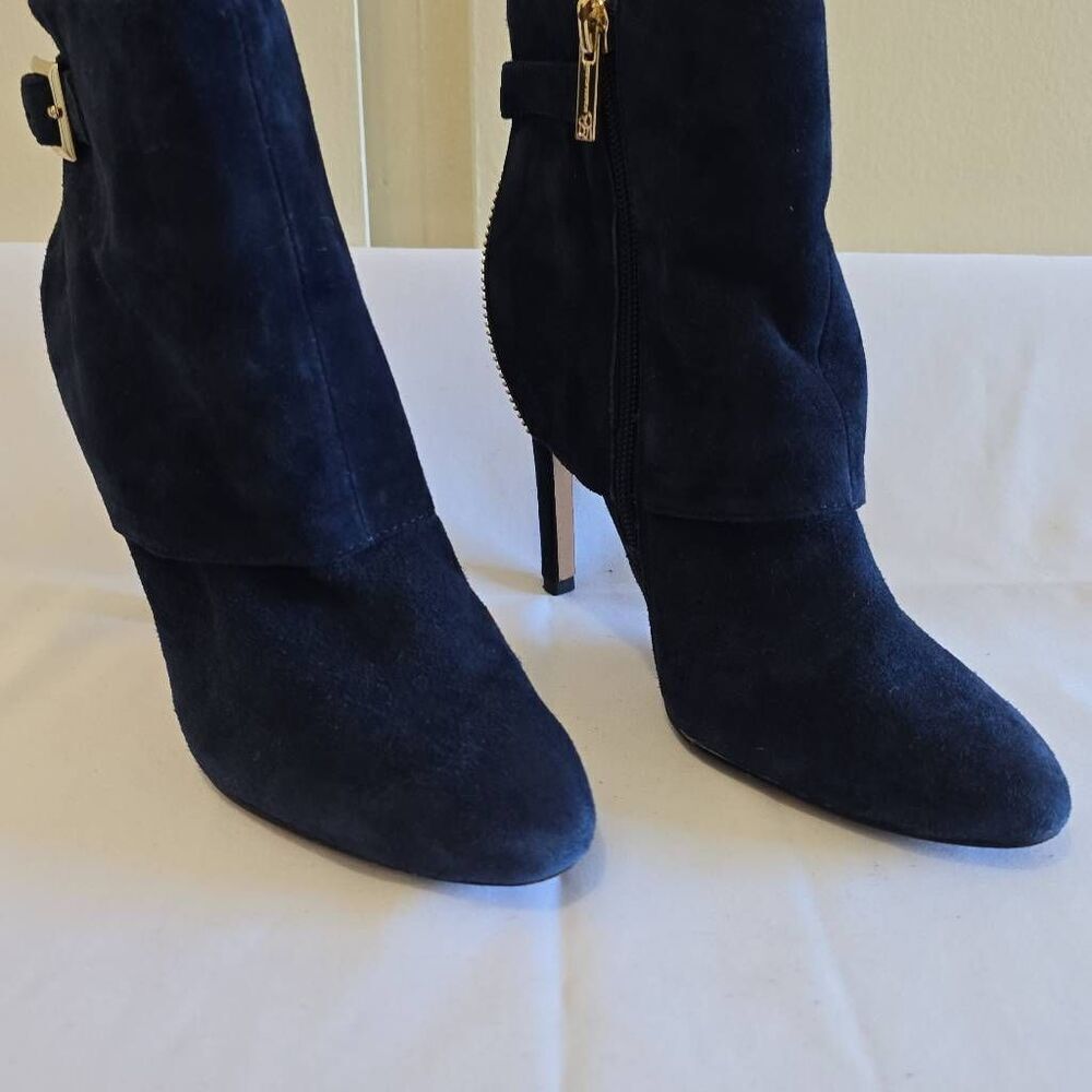 Jessica Simpson Dyers Navy Suede Booties w/ Gold Trim, EUC, Sz 5.5